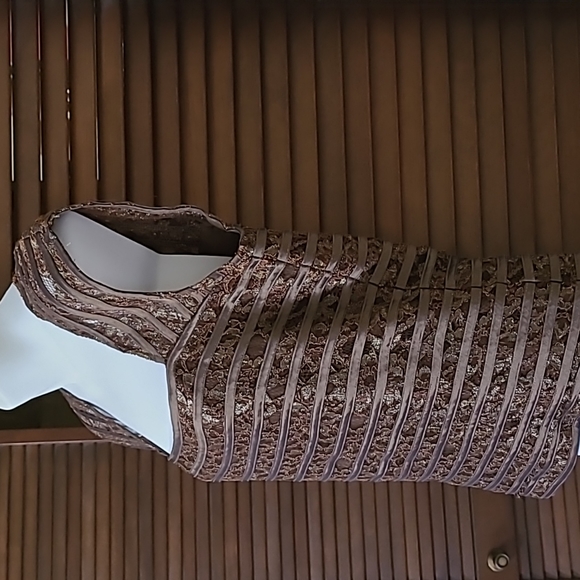 CARTISE Lace /Ribbon top - Picture 3 of 10